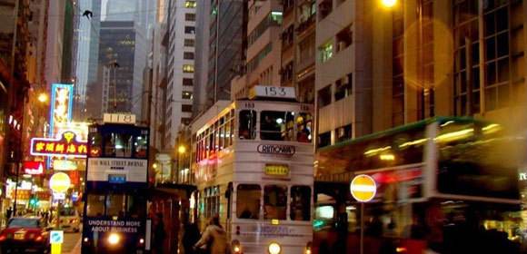 【商报时评】經濟挑戰重重 謹防樓市風險