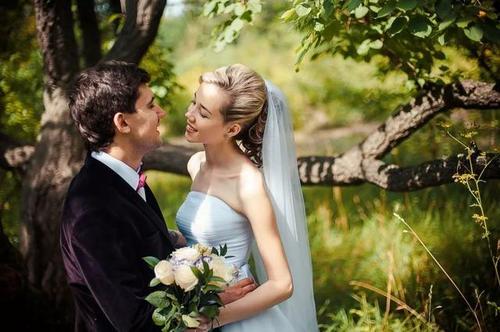 婚齡該不該下調？