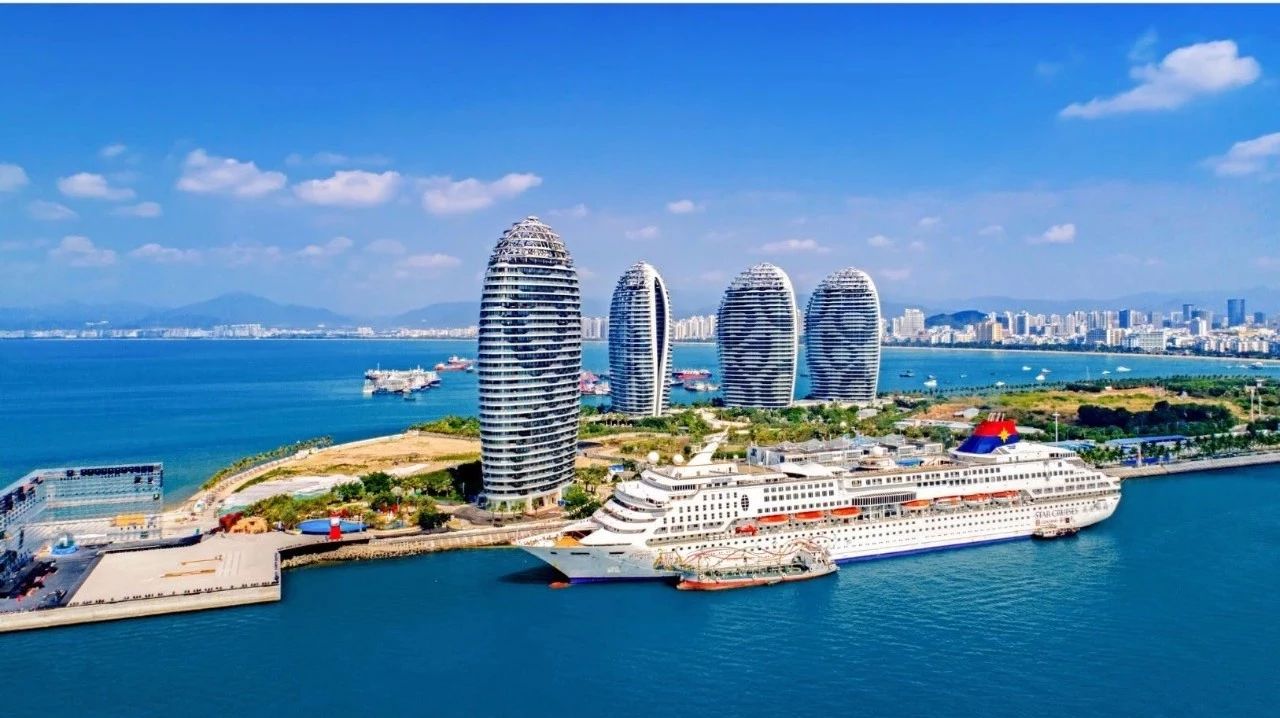 海南自贸区（港）推动服务贸易创新发展形成特色