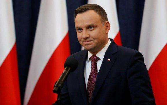 新冠檢測結果呈陽性 波蘭總統向隔離者道歉