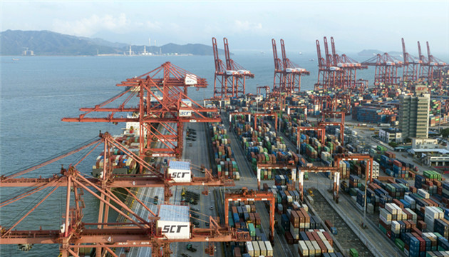 前兩月深圳港集裝箱和貨物吞吐量同比增37.41%、35.29%