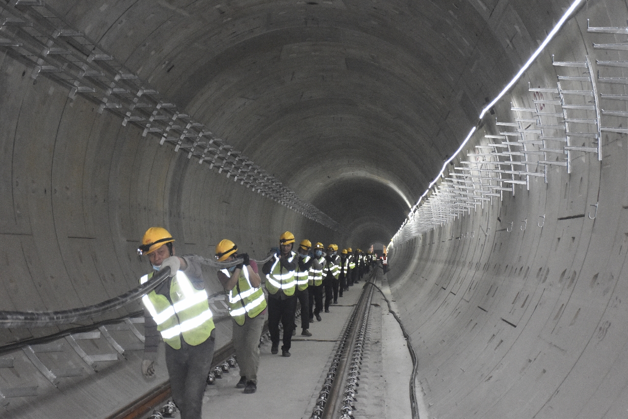 深圳首條無人駕駛地鐵來了 20號線今年年底建成通車