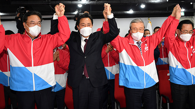 韓國舉行首爾市長等補選投票 朝野籲選民積極參加