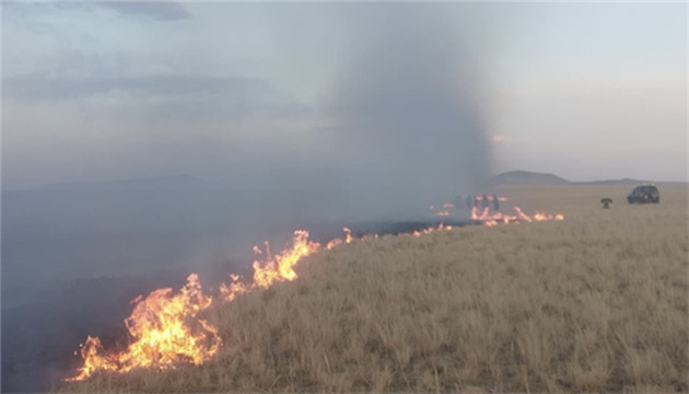 蒙古國草原大火蔓延至中國境內
