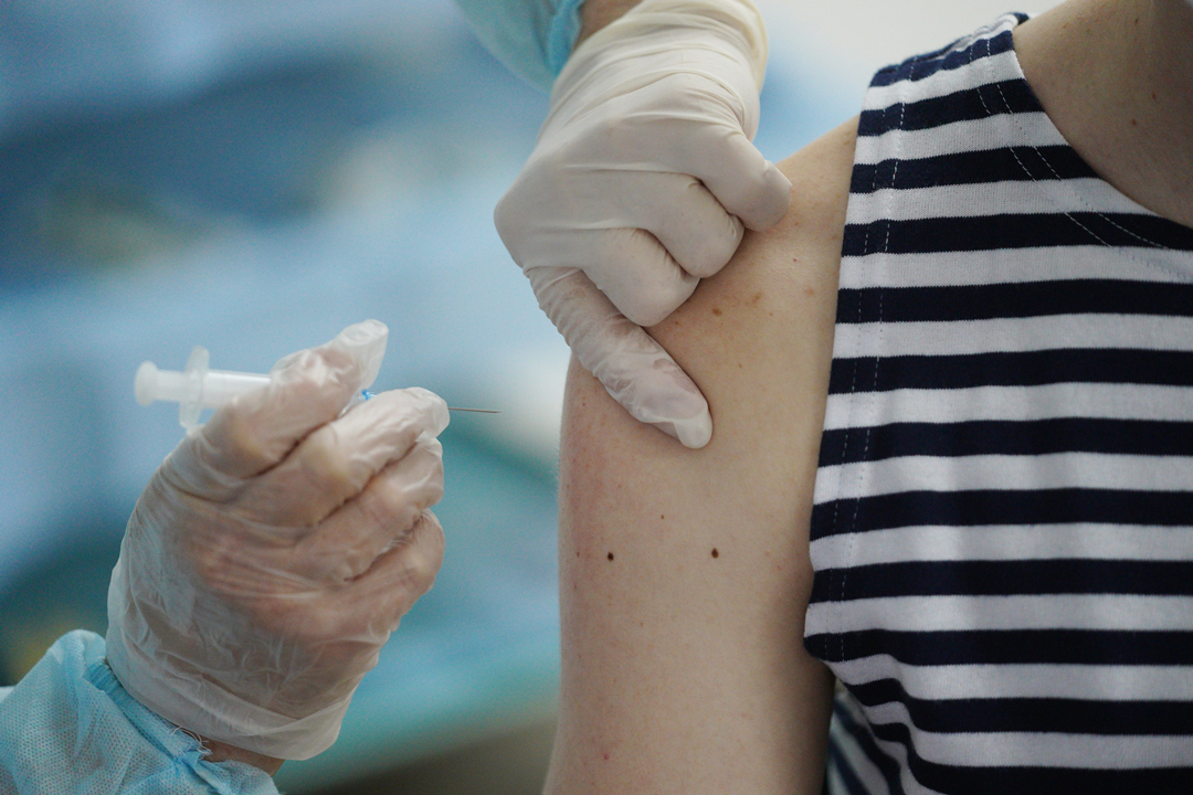 韓現首例「血小板減少」血栓 30歲男接種AZ疫苗後引發癲癇
