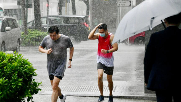 香港天文台發出黃色暴雨警告