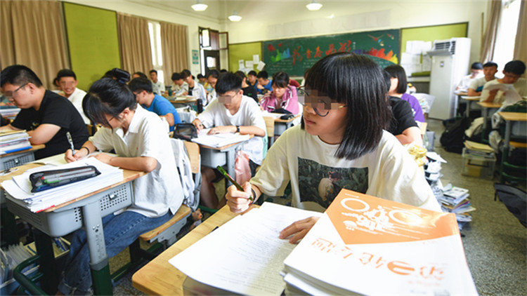 天津發布高考新政 報名條件調整為「戶籍+學籍」