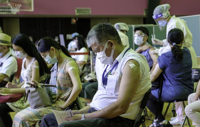台灣20日新增本土病例6例 1人染疫病逝