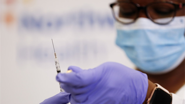 美藥管局完全批准輝瑞新冠疫苗使用授權