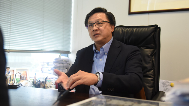 何君堯：支持任何專業人士參選香港律師會理事