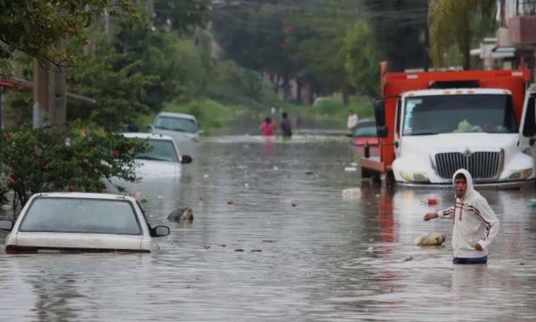 墨西哥中部地區遭遇強降雨 至少17人死亡