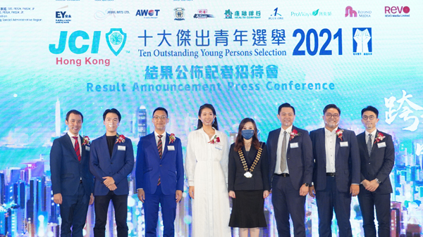 江旻憓等7人榮膺「十大傑青」 評審團指堅持理想突破自己