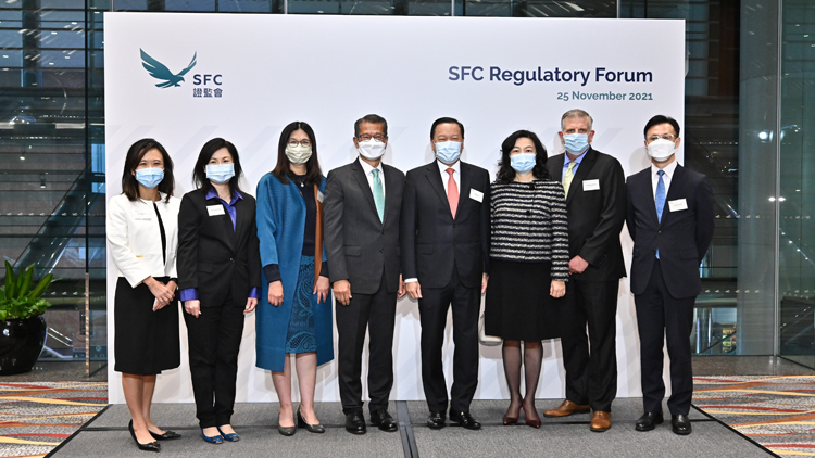 中概股在美除牌危機仍是市場焦點 中證監撐內企選港首要上市