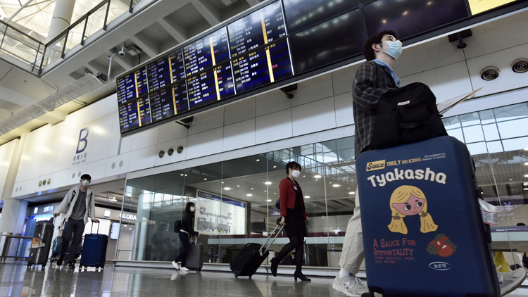 南非「Nu」病毒大量突變傳播力更大 港府禁8國非港人入境