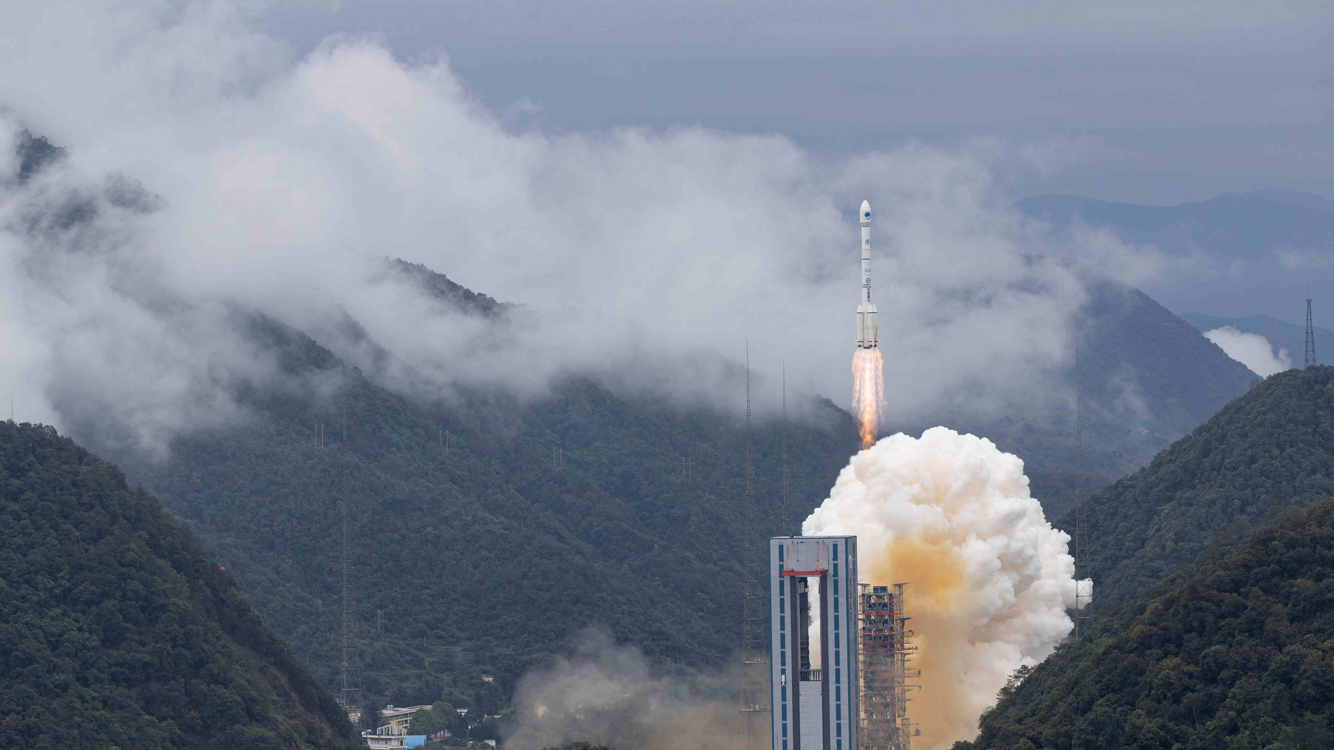 中國成功發射天鏈二號02星