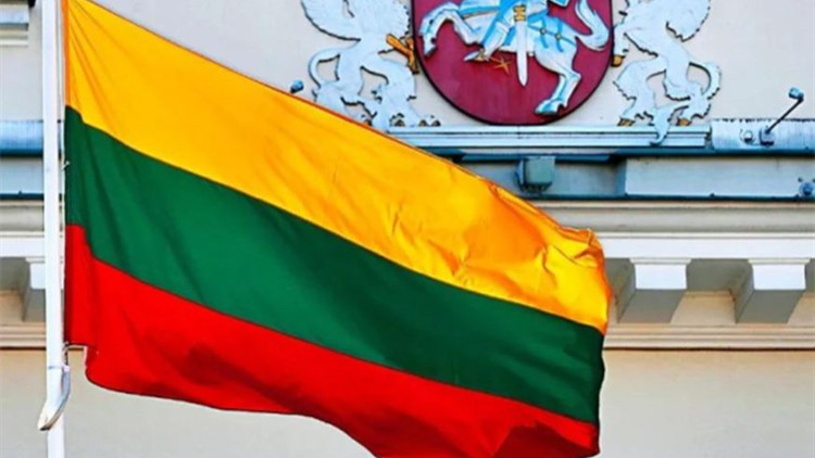 立陶宛民眾對政府信任度降至17%  趙立堅：得人心者得天下