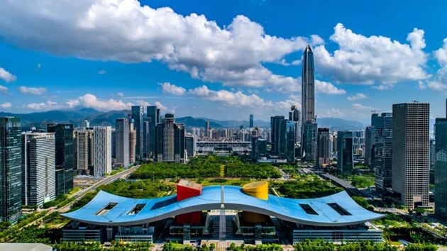 2021年 深圳經濟總量站上3萬億元新台階！