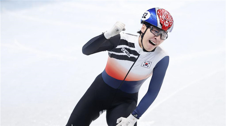 韓國隊首金 黃大憲短道速滑男子1500米決賽奪金