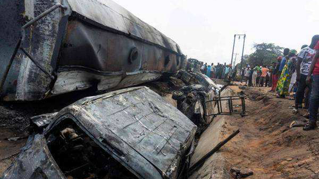 尼日利亞發生油罐車爆炸事故 至少17人死亡