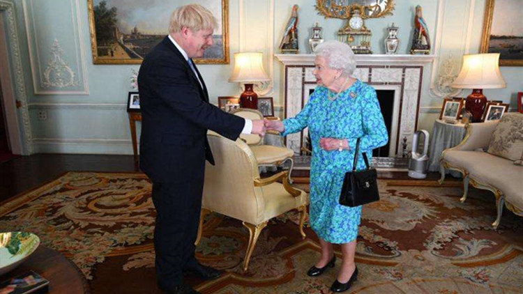 英國首相發推祝願女王早日康復