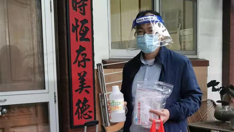 中銀香港資助新社聯社會服務基金   向新界市民派5000份防疫物資