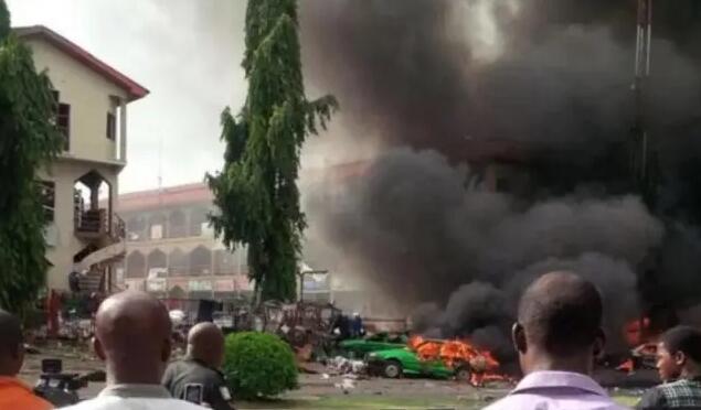 尼日爾西部一公交車遇襲導致至少19人死亡