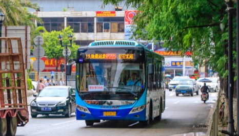 東莞18日6時起恢復公交地鐵運營