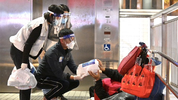 市民明起可於站點領防疫包 昨增16宗輸入個案 未定是否「熔斷」