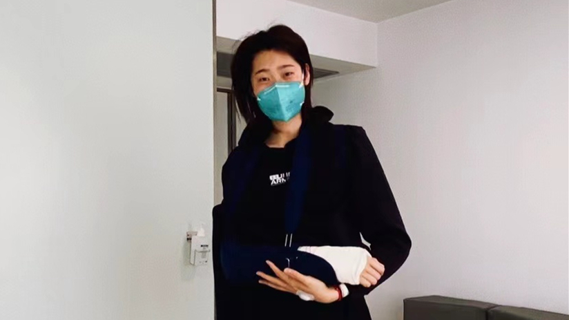 中國女排名將朱婷已完成手腕手術正在康復中
