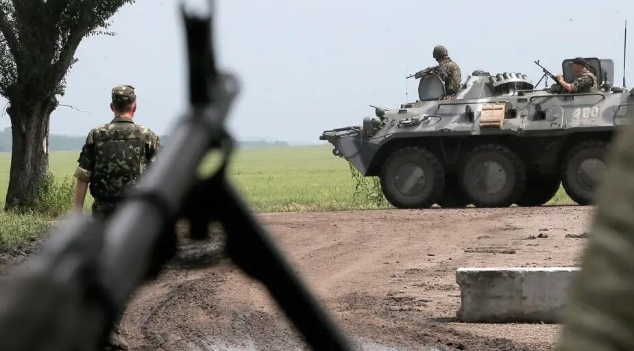 北約稱正向烏克蘭提供更為先進的重型武器裝備