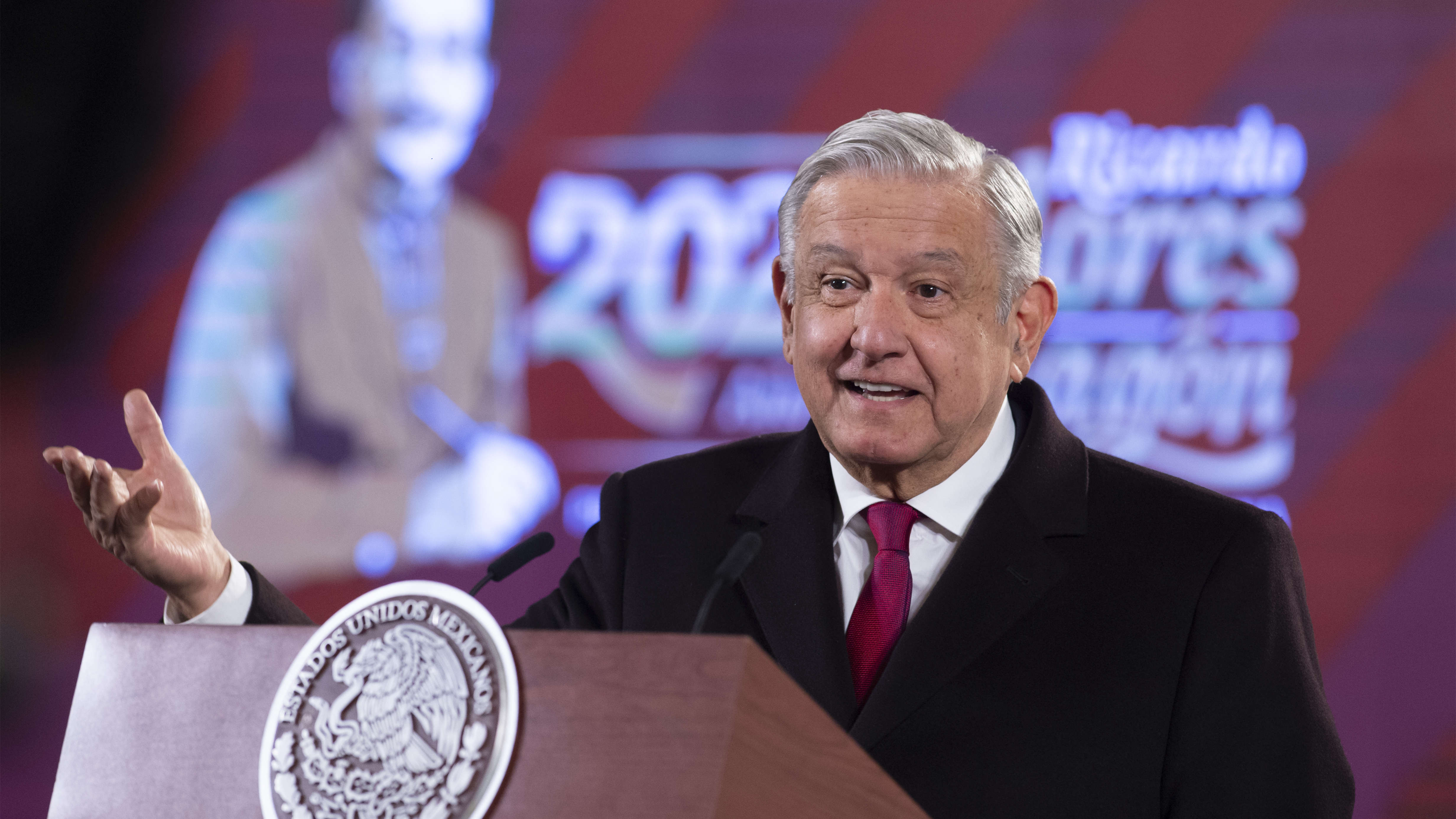 墨西哥總統洛佩斯將繼續擔任總統一職