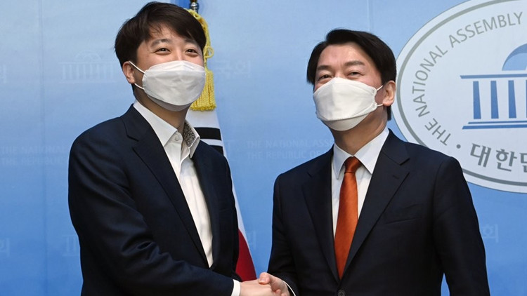 韓國國民力量黨和國民之黨宣布合併