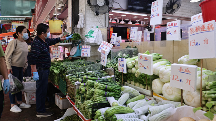 2日內地進口鮮活食品供應充足 批發價與平日相若