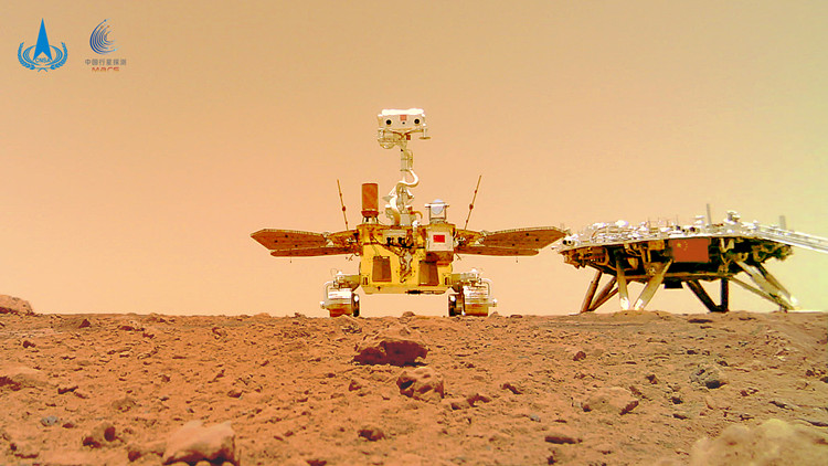 累計行駛近2000米 「祝融號」準備在火星「過冬」