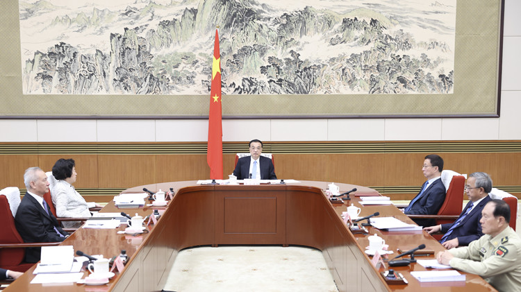 國務院全體會議決定 李克強簽令 李家超獲任第六任特首