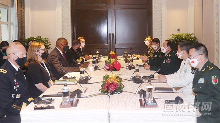 魏鳳和與美國國防部長奧斯汀舉行會談