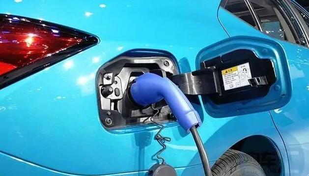 工信部：新能源汽車購置稅免徵問題相關部門正加緊研究