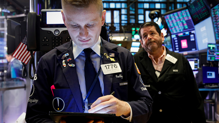 紐約股市三大股指25日漲跌不一 納指跌0.43%