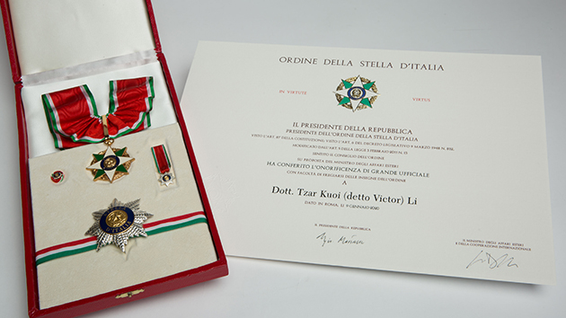 李澤鉅獲意大利授予「意大利之星最高將領勳章」 表揚其經濟重大貢獻