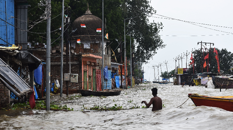 印度多地暴雨導致至少52人死亡 多人失蹤