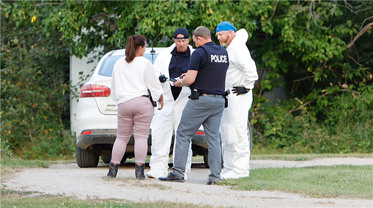 【追蹤報道】加拿大持刀刺人案一嫌犯身亡 另一嫌犯仍在逃