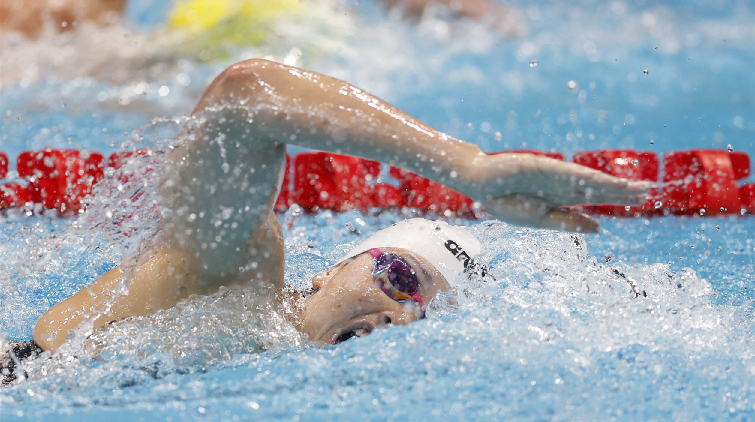 何詩蓓短池世界盃晉級200米自由泳決賽 周日凌晨再爭金