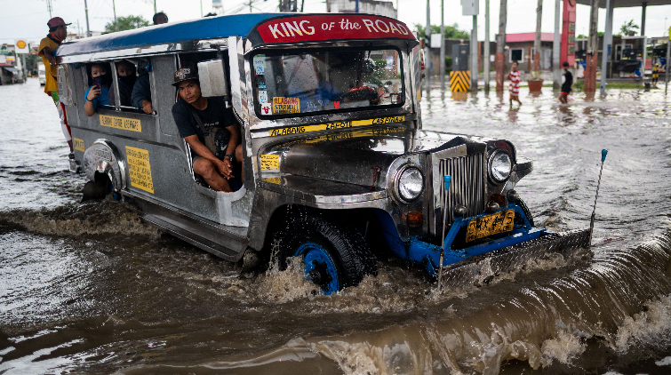 熱帶風暴「尼格」在菲律賓已致死150人 逾35萬人逃離家園