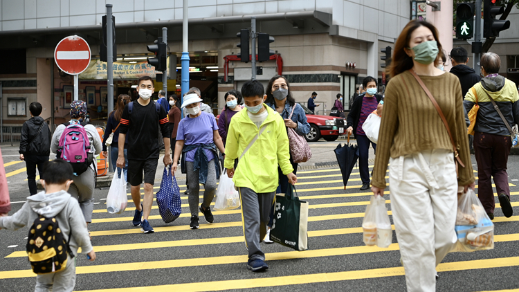 盧寵茂：新冠疫情仍屬公共衞生緊急事態 當局會逐步恢復社交及經濟活動