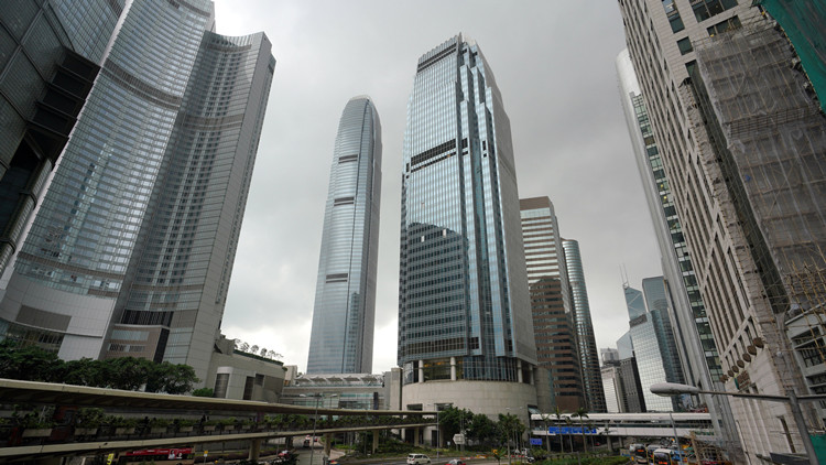 11月香港PMI回落至48.7 私營經濟加劇萎縮