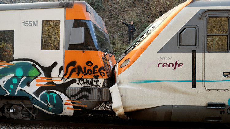 西班牙發生火車相撞事故 已致155人受傷