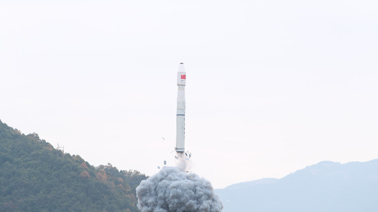 我國成功發射試驗二十一號衛星