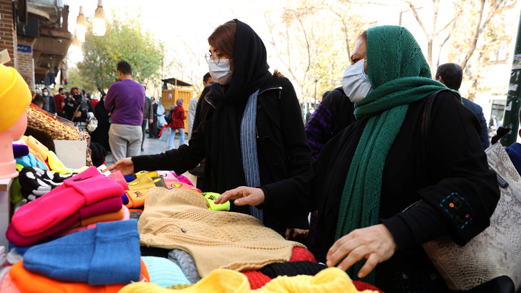 伊朗恢復女性須在車內戴頭巾規定