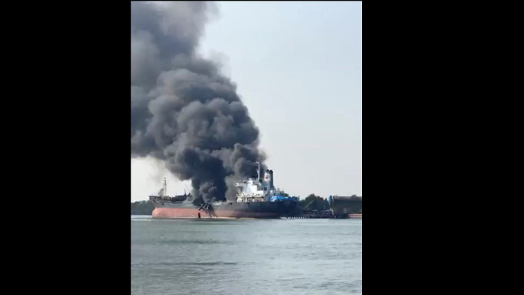 泰國油輪爆炸已致1死16傷