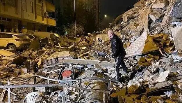 土敘兩國超3.3萬人在地震中遇難